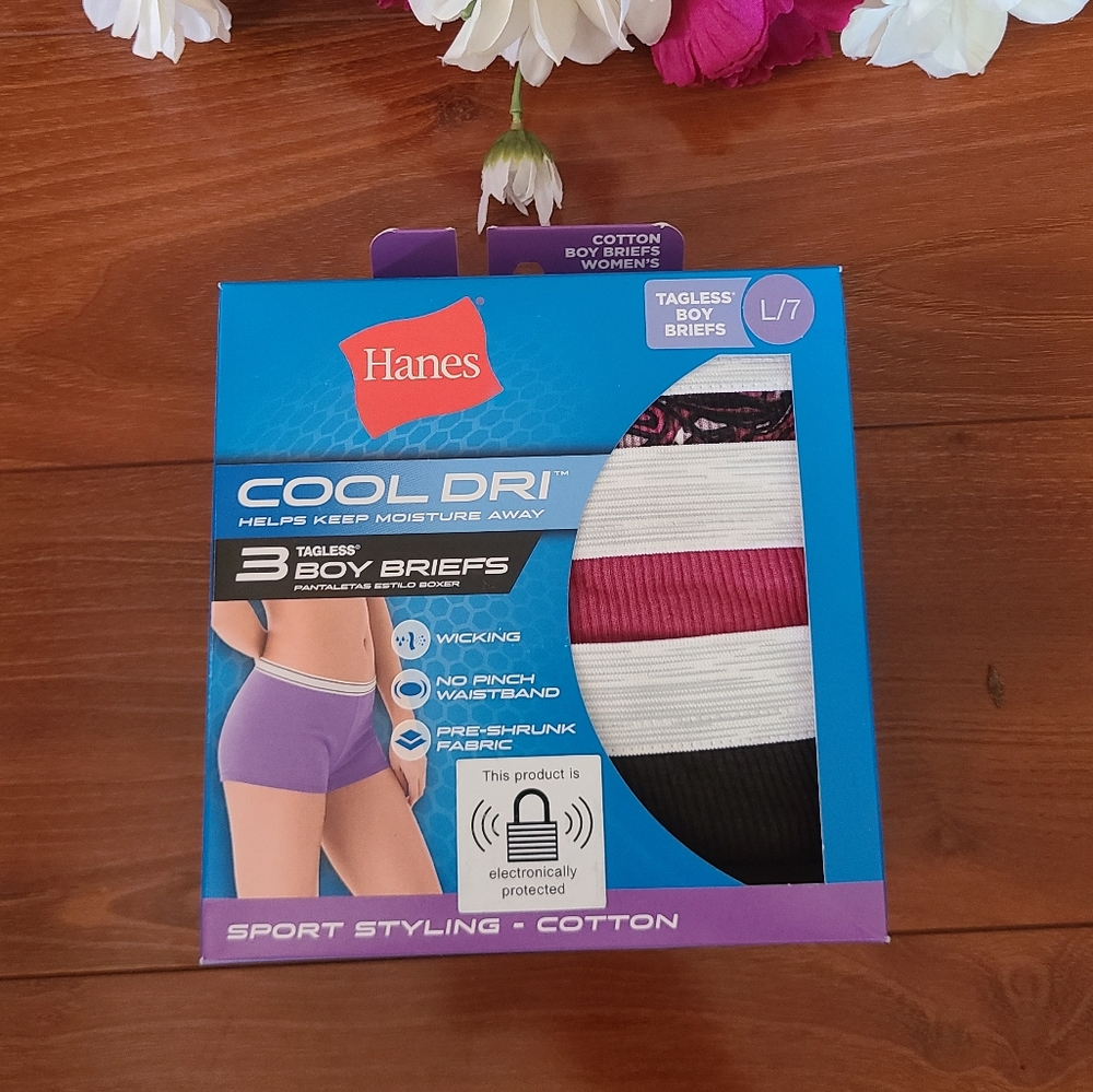 Hanes 3pc Tagless Boy Breifs  Size L/7
